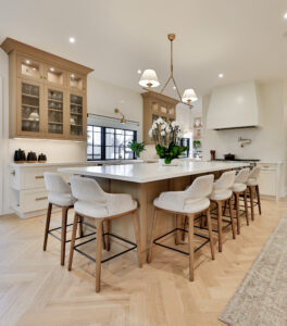 Rattray - Transitional custom Kitchen Mississauga